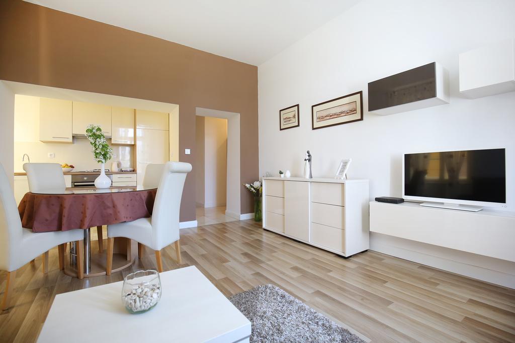 Bay View Apartment Zadar Extérieur photo